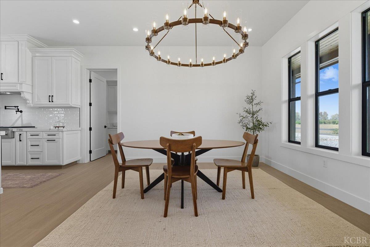 605 S Anderson A Rd, Exeter, CA 93221