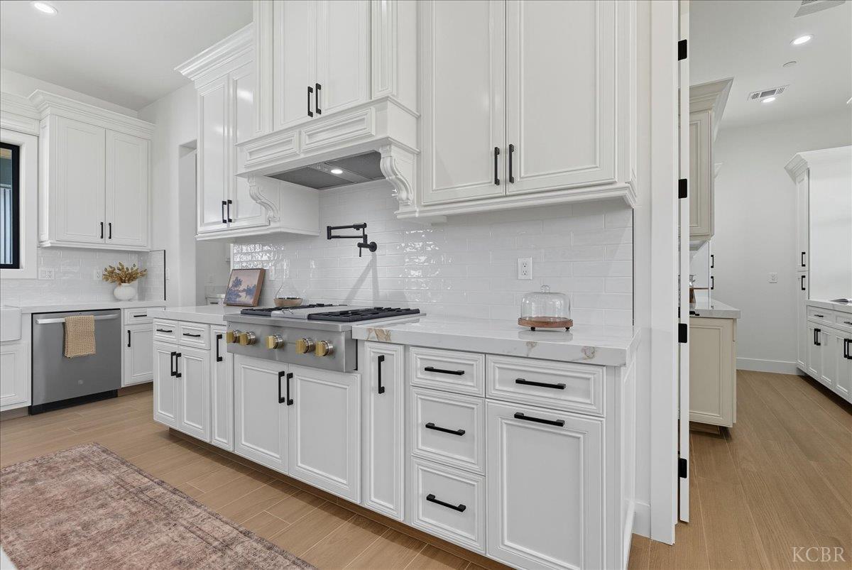 605 S Anderson A Rd, Exeter, CA 93221