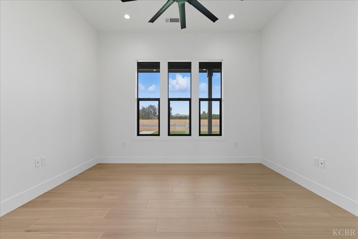 605 S Anderson A Rd, Exeter, CA 93221