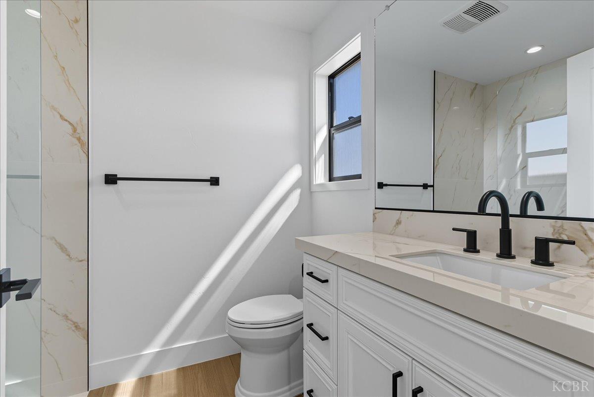 605 S Anderson A Rd, Exeter, CA 93221