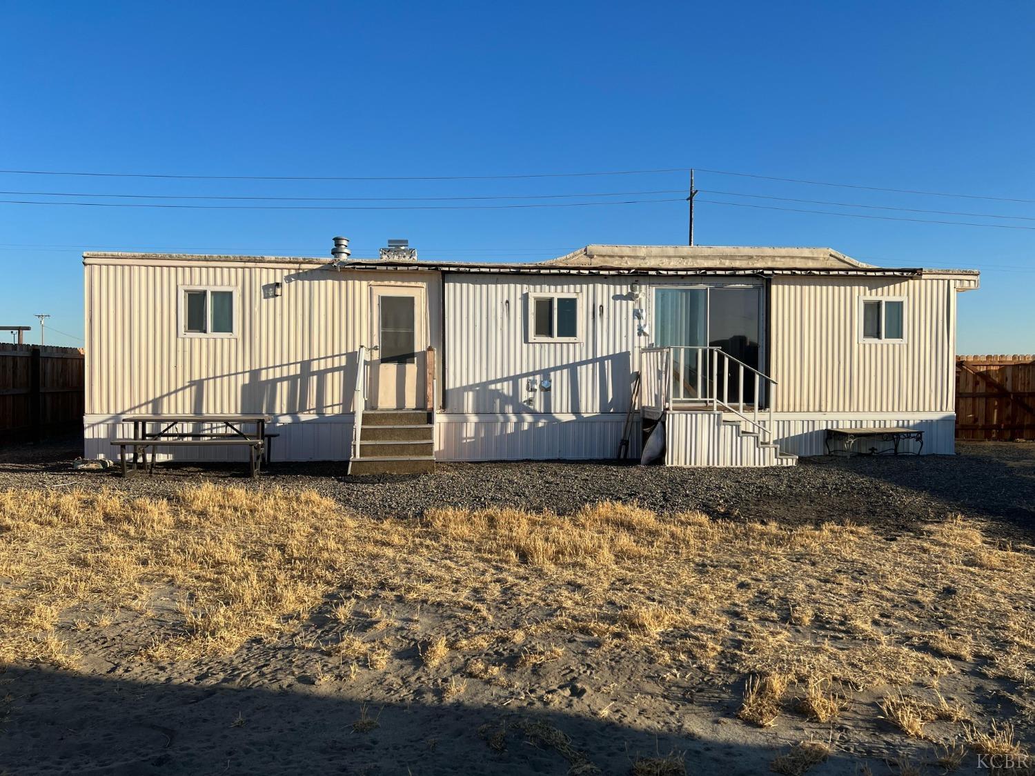 19738 Jersey Ave, Lemoore, CA 93245