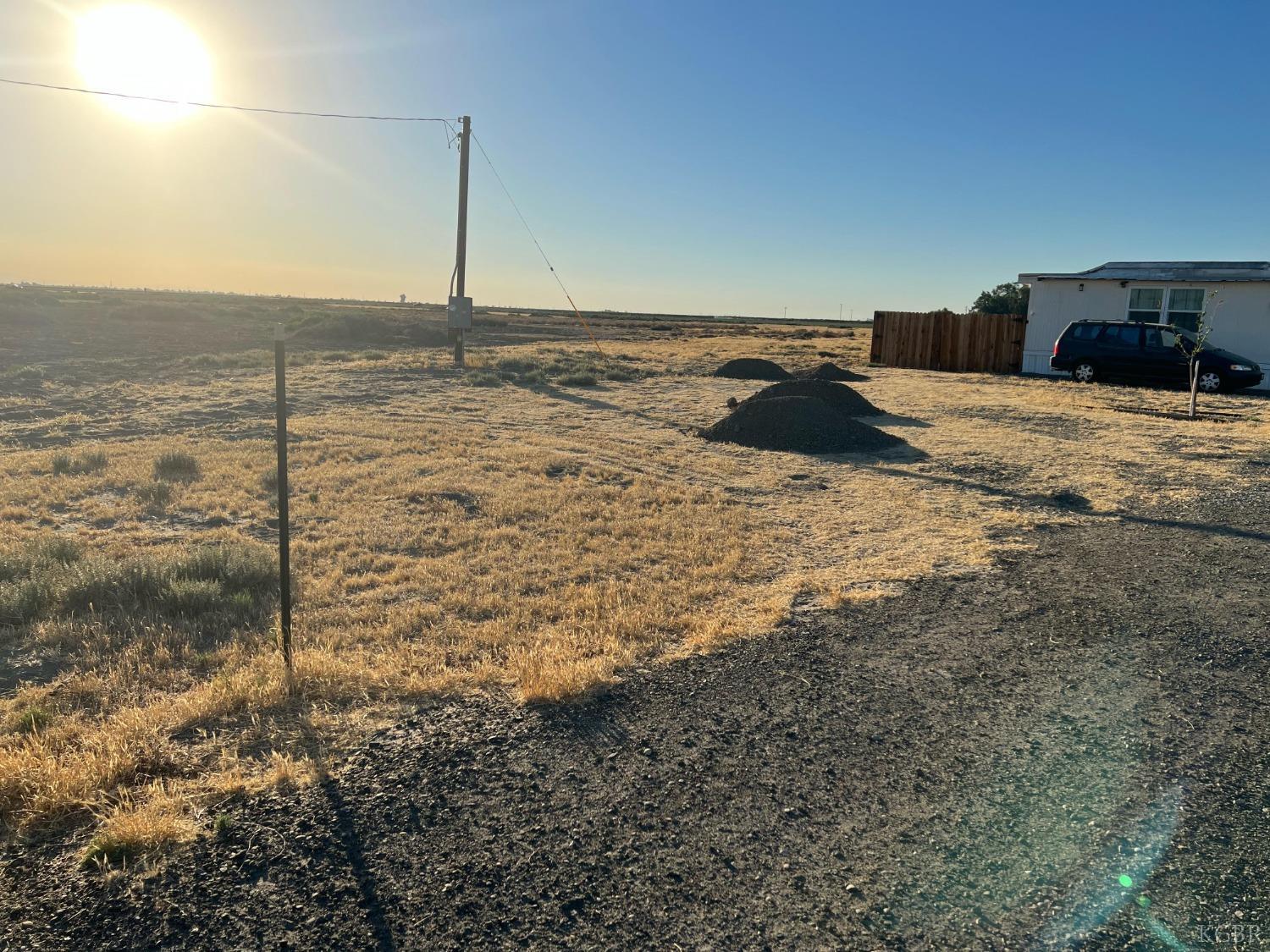 19738 Jersey Ave, Lemoore, CA 93245