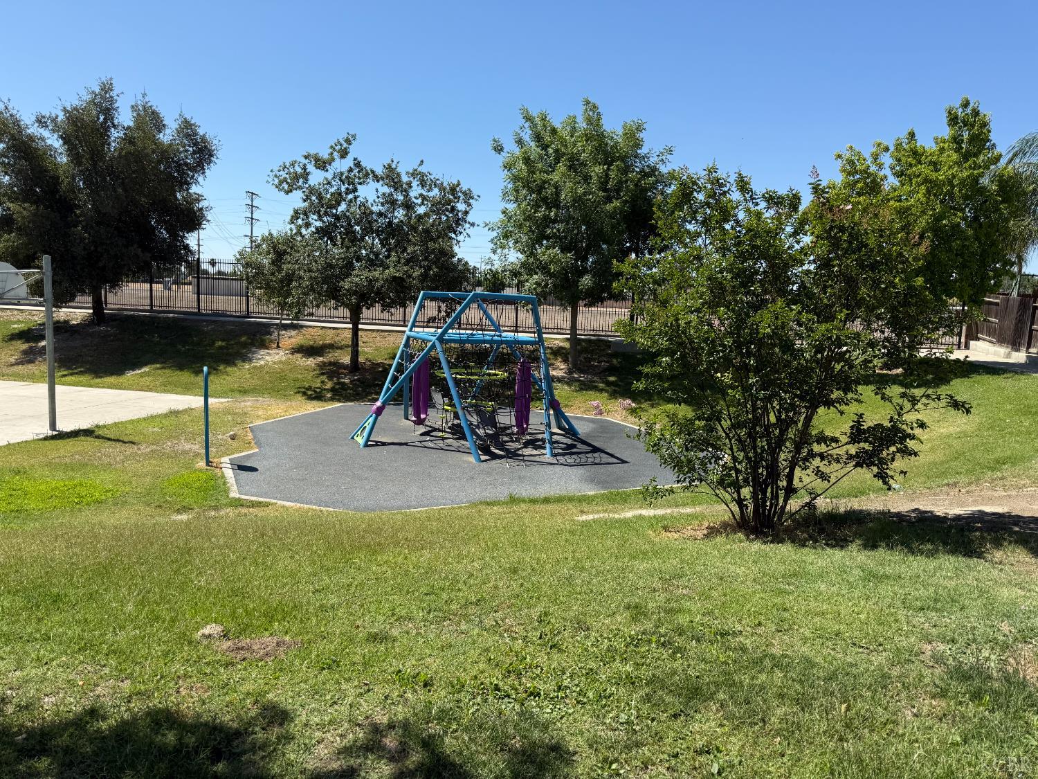 310 wawona, Corcoran, CA 93212