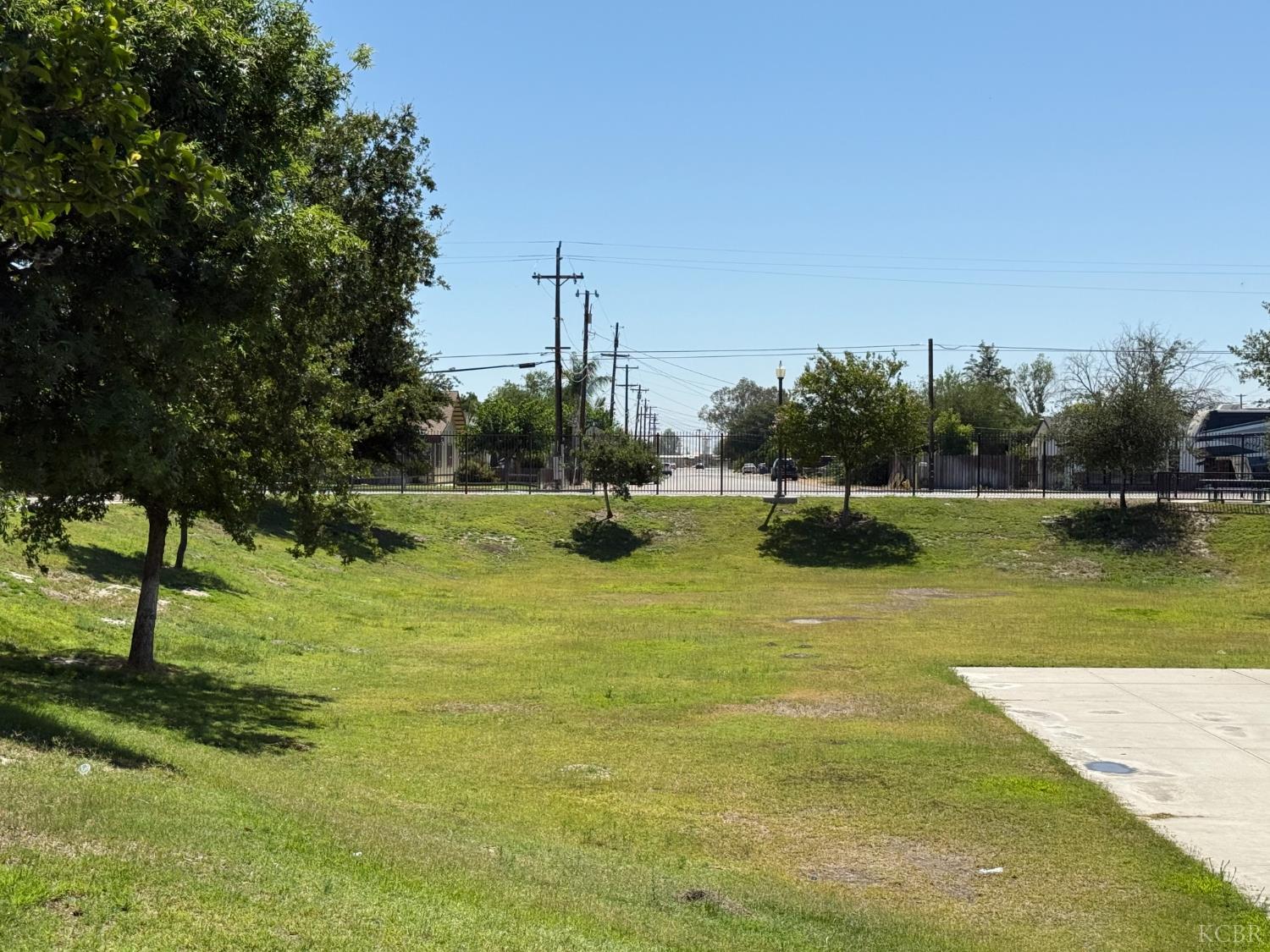 310 wawona, Corcoran, CA 93212