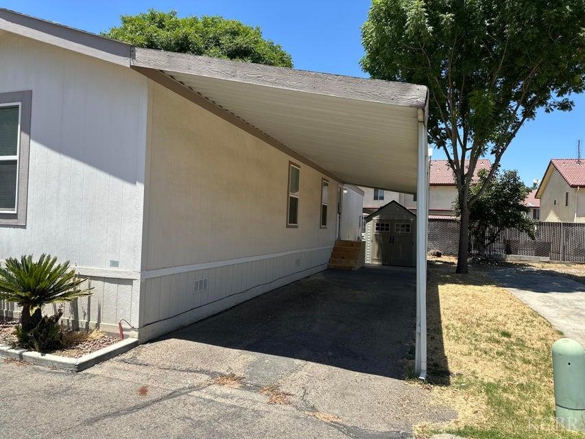 820 S Chinowth Unit 98, Visalia, CA 93277
