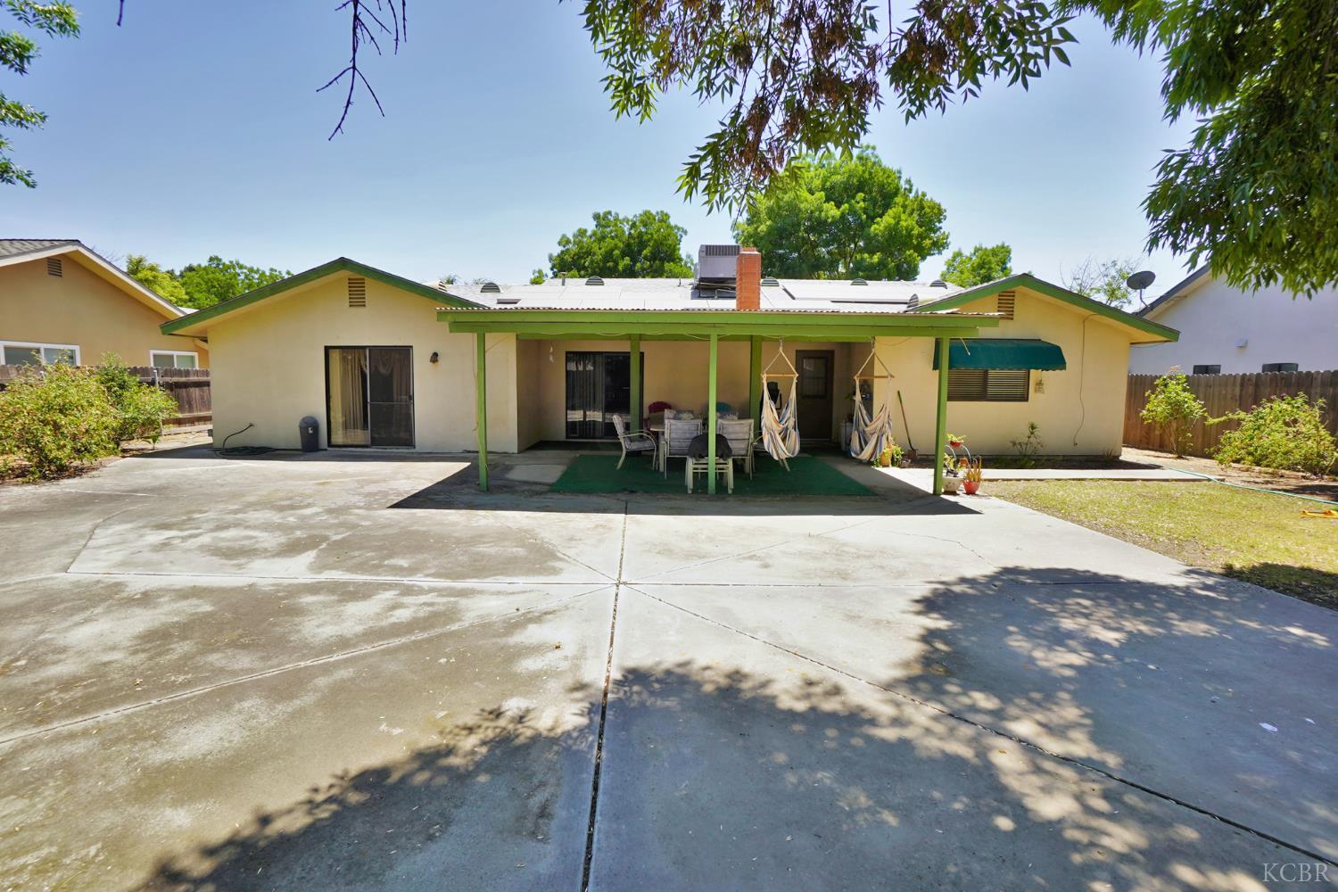 1200 Oxford Way, Hanford, CA 93230