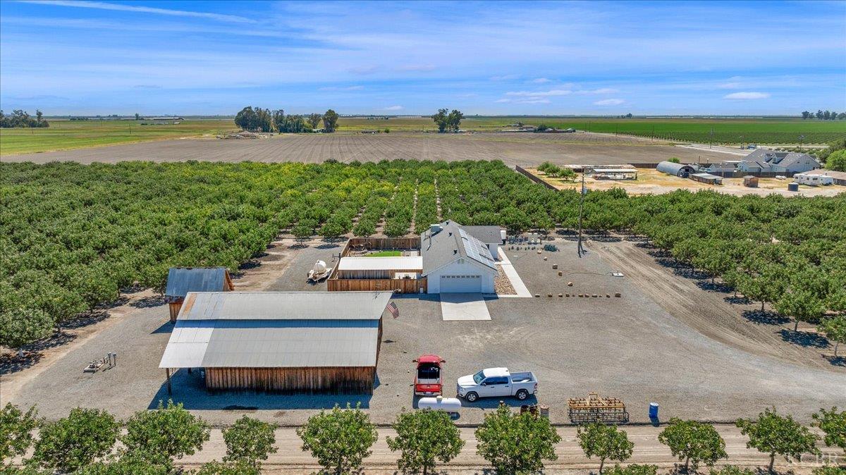 18356 Lansing Ave, Stratford, CA 93266