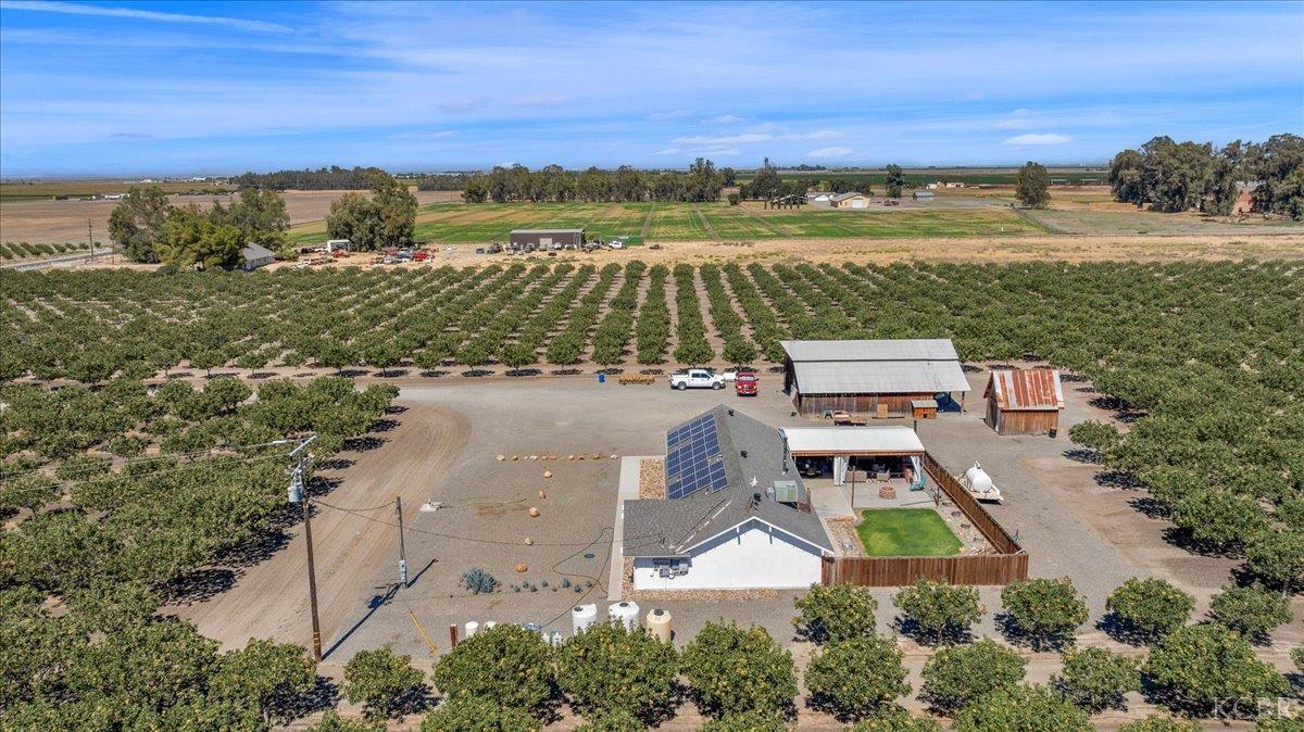 18356 Lansing Ave, Stratford, CA 93266