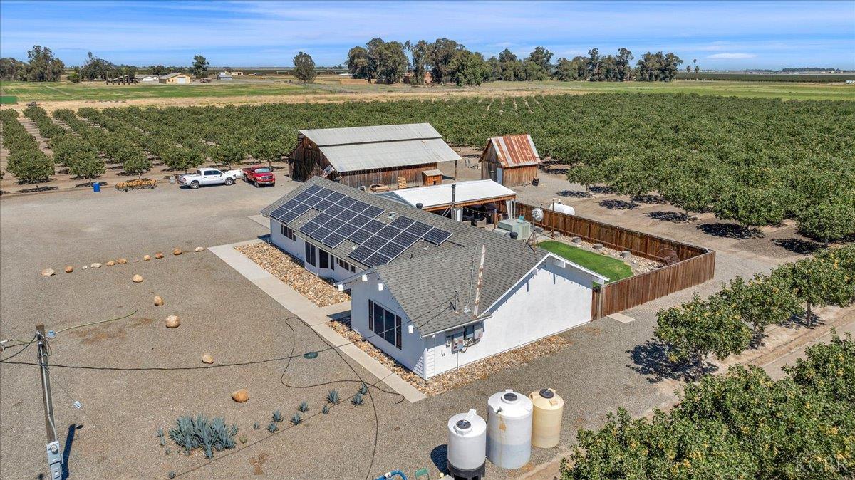 18356 Lansing Ave, Stratford, CA 93266