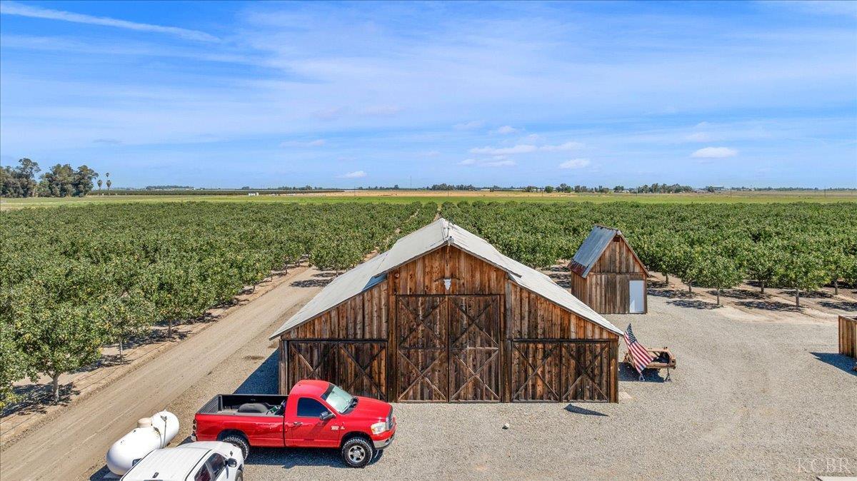 18356 Lansing Ave, Stratford, CA 93266