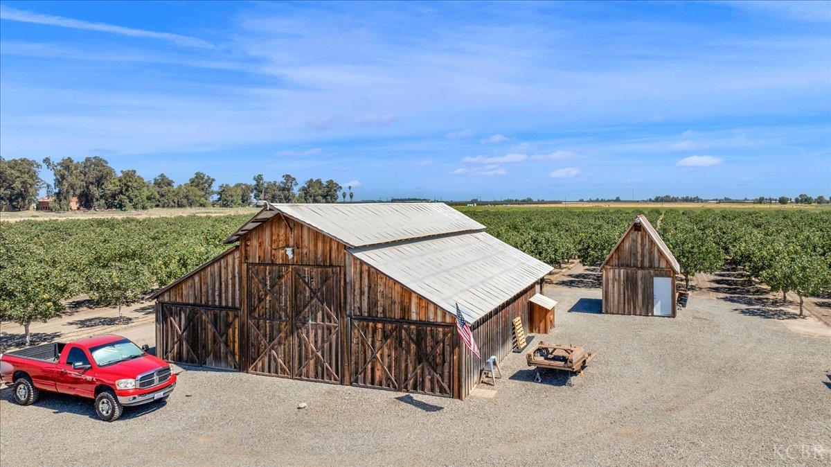 18356 Lansing Ave, Stratford, CA 93266