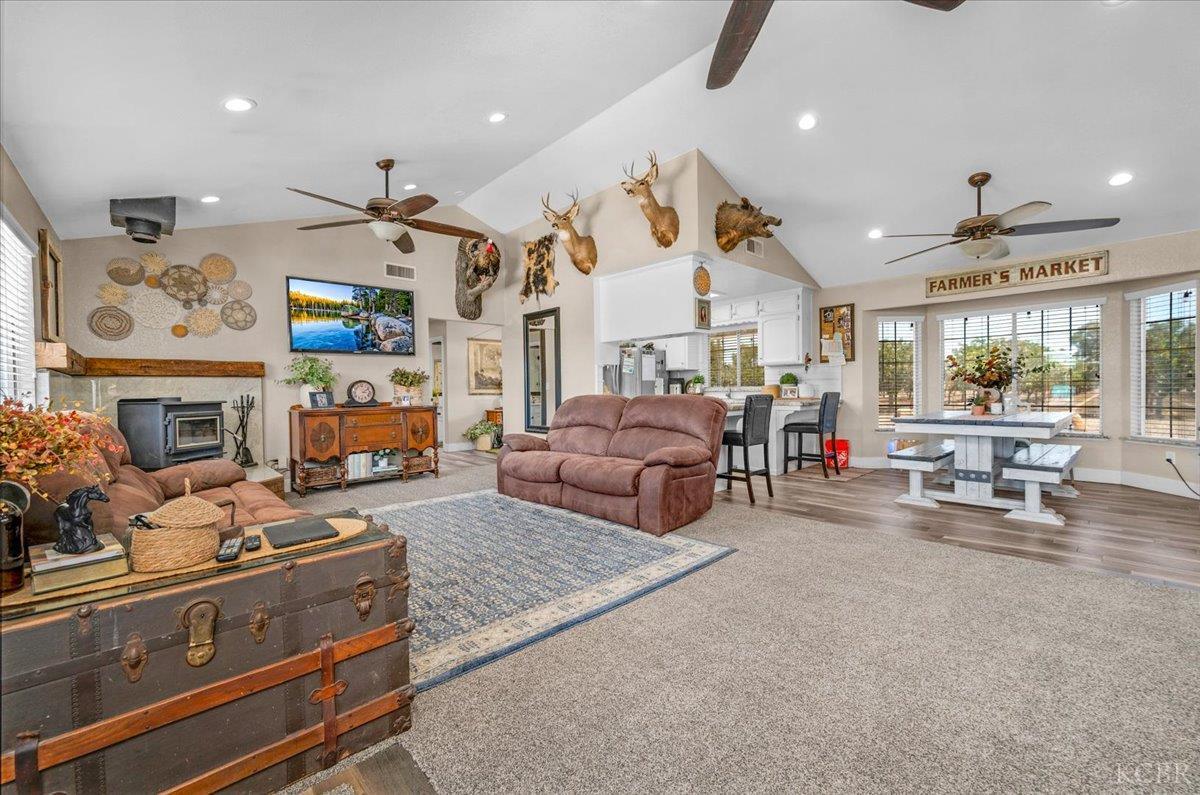 18356 Lansing Ave, Stratford, CA 93266