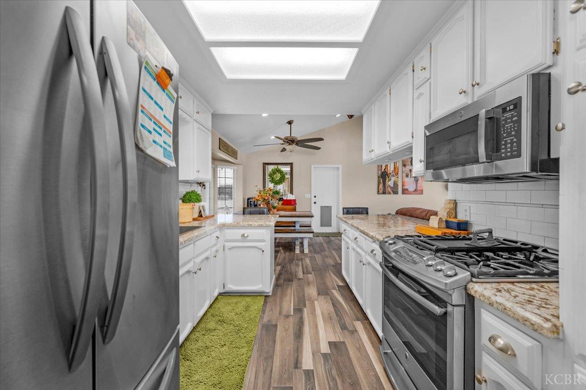 18356 Lansing Ave, Stratford, CA 93266