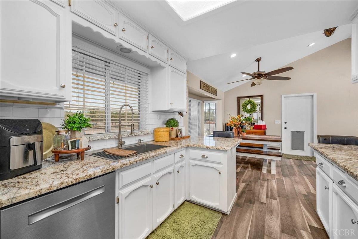 18356 Lansing Ave, Stratford, CA 93266