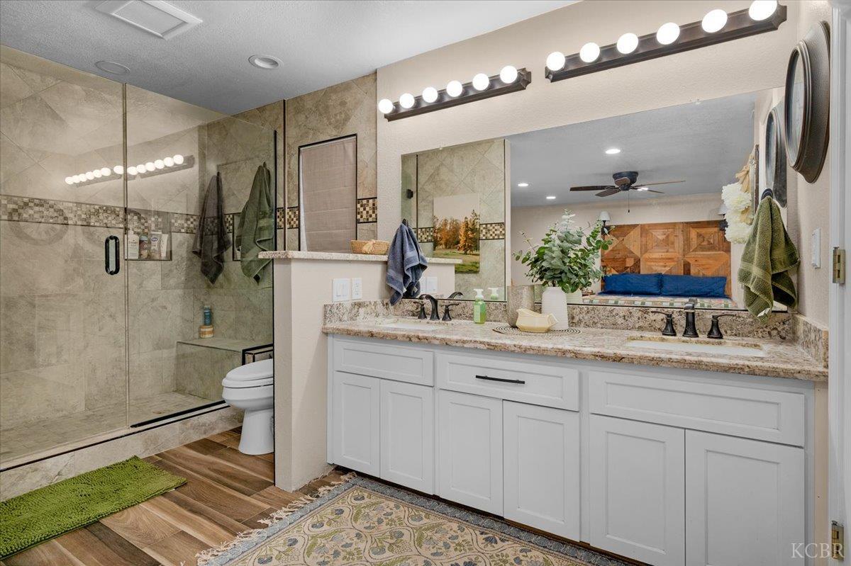 18356 Lansing Ave, Stratford, CA 93266