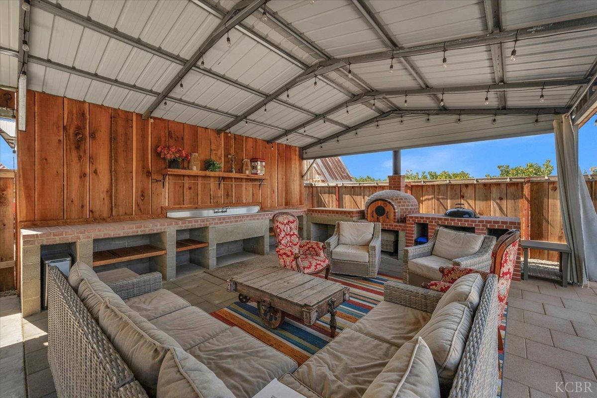 18356 Lansing Ave, Stratford, CA 93266