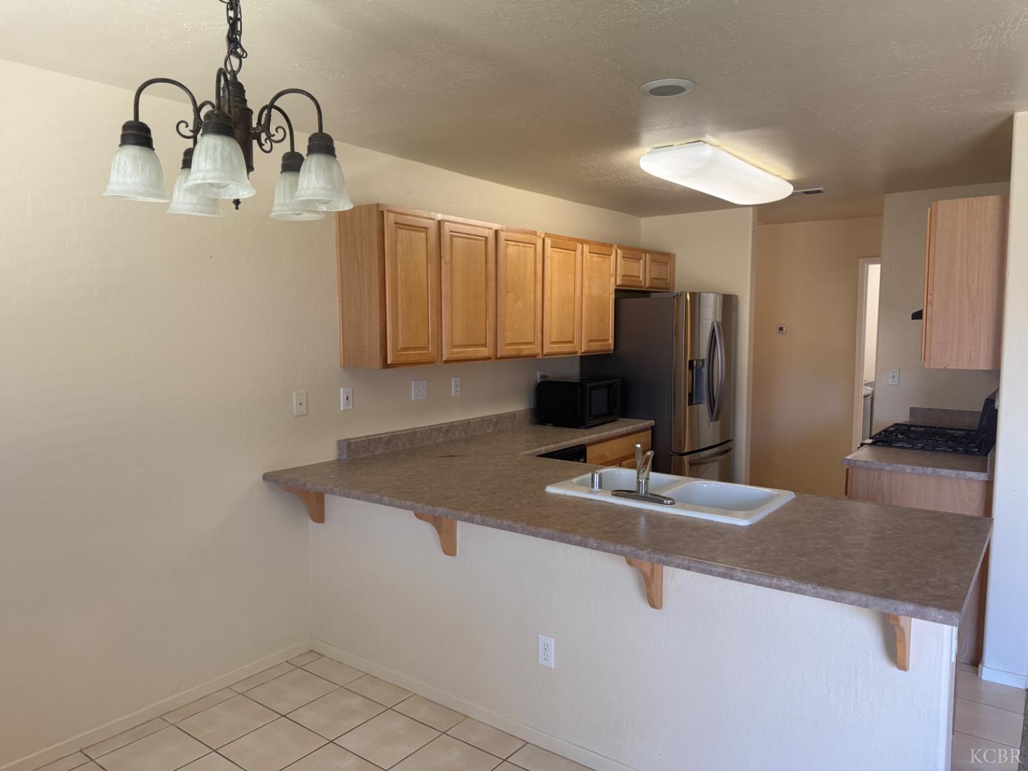 2020 W Bristol, Hanford, CA 93230