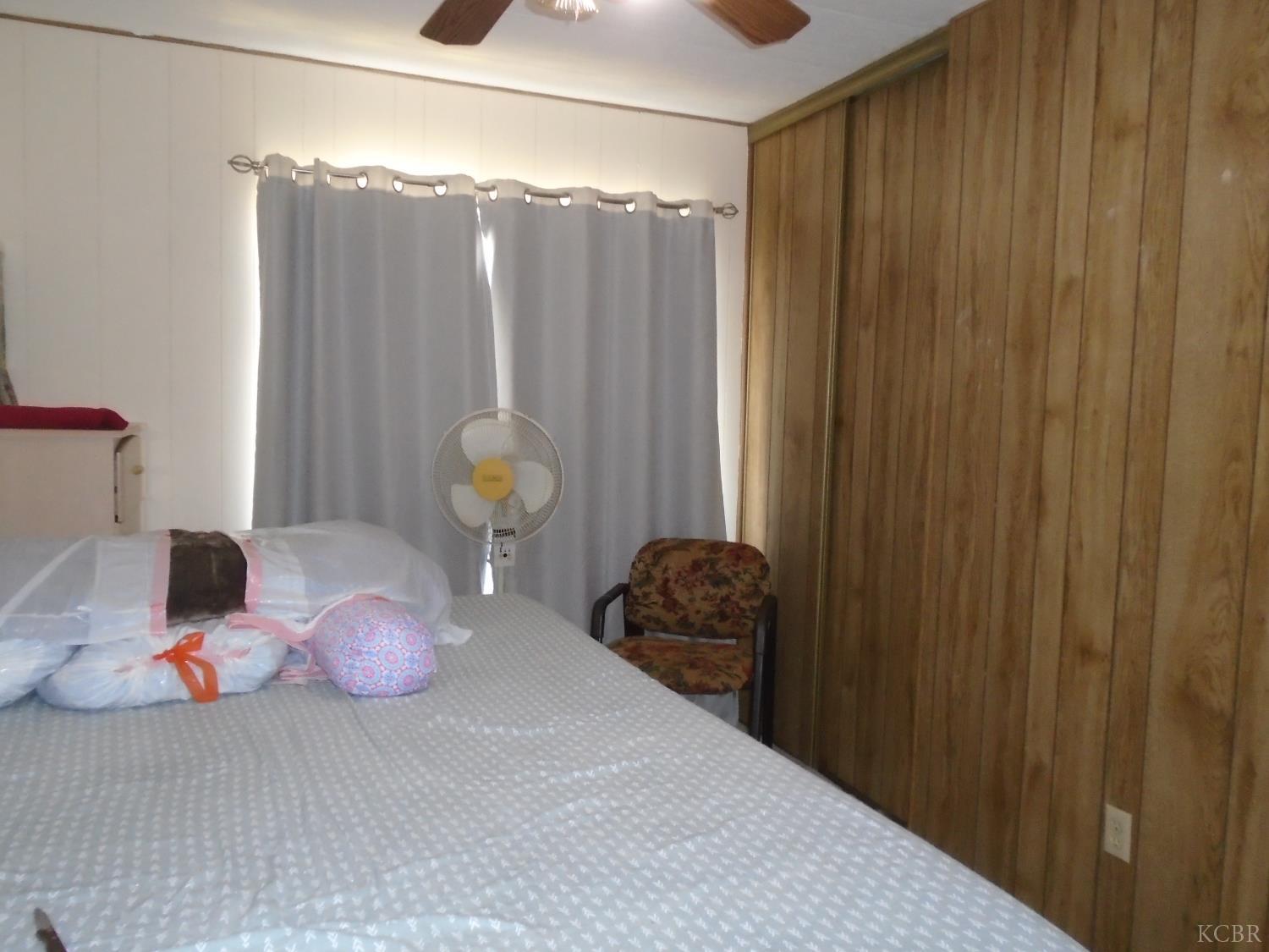 860 #98 E Grangeville Blvd, Hanford, CA 93230