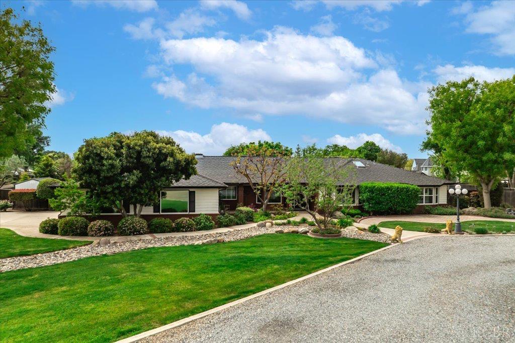 335 Helene St, Lemoore, CA 93245