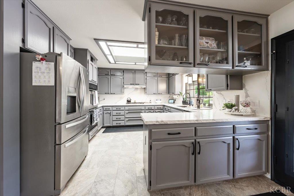 335 Helene St, Lemoore, CA 93245