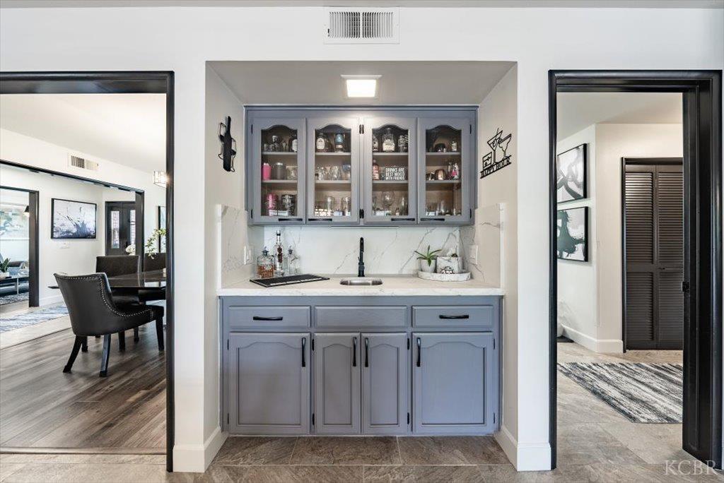 335 Helene St, Lemoore, CA 93245