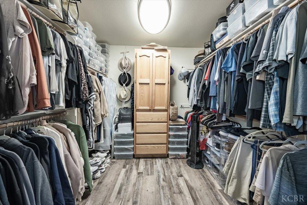 335 Helene St, Lemoore, CA 93245