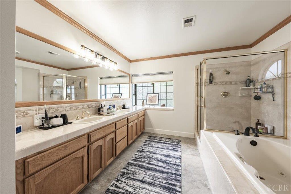 335 Helene St, Lemoore, CA 93245