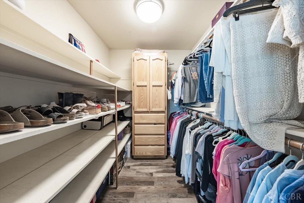 335 Helene St, Lemoore, CA 93245