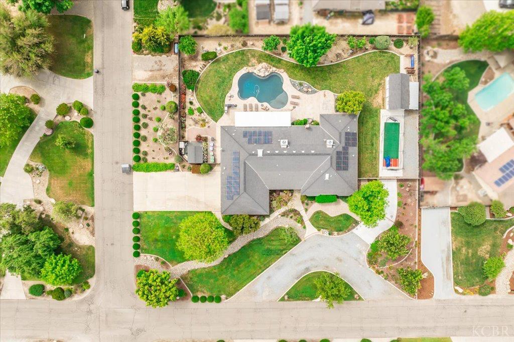 335 Helene St, Lemoore, CA 93245