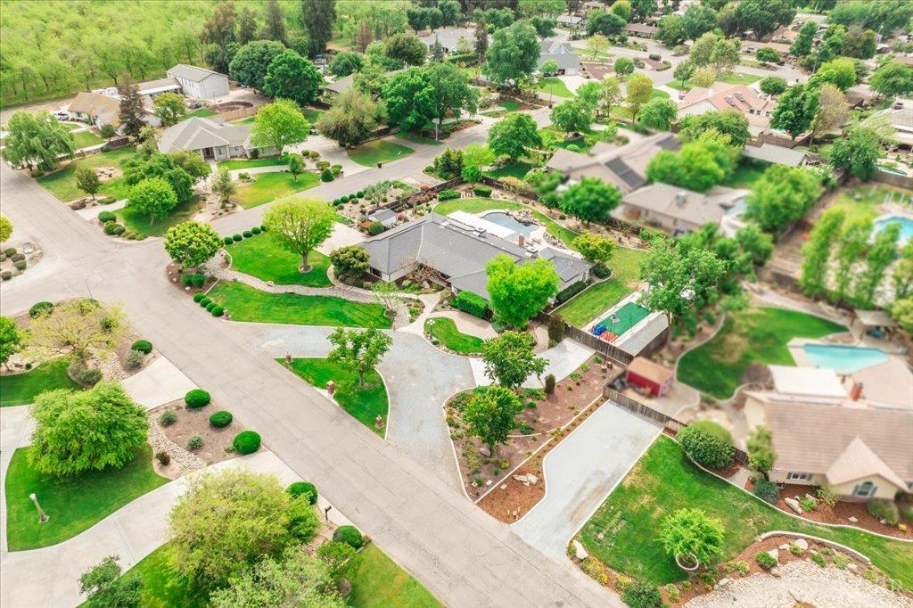 335 Helene St, Lemoore, CA 93245