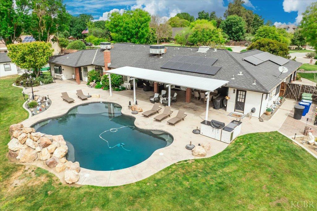 335 Helene St, Lemoore, CA 93245