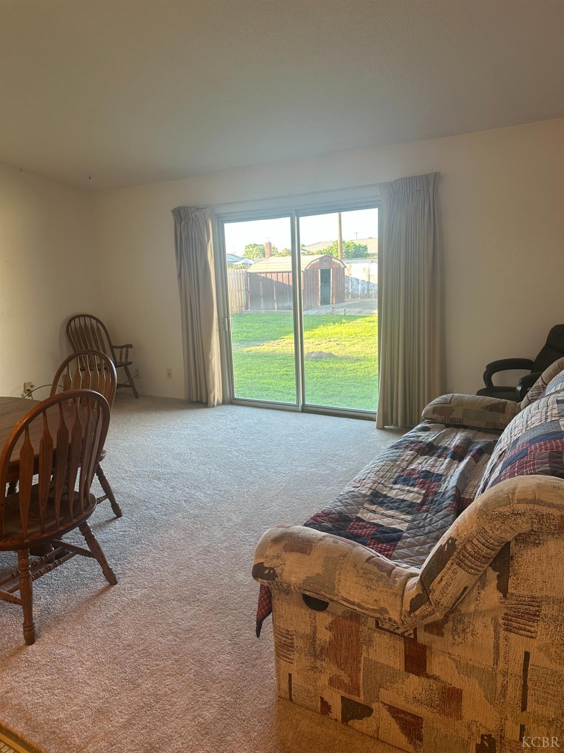 272 W Burlwood Ln, Lemoore, CA 93245