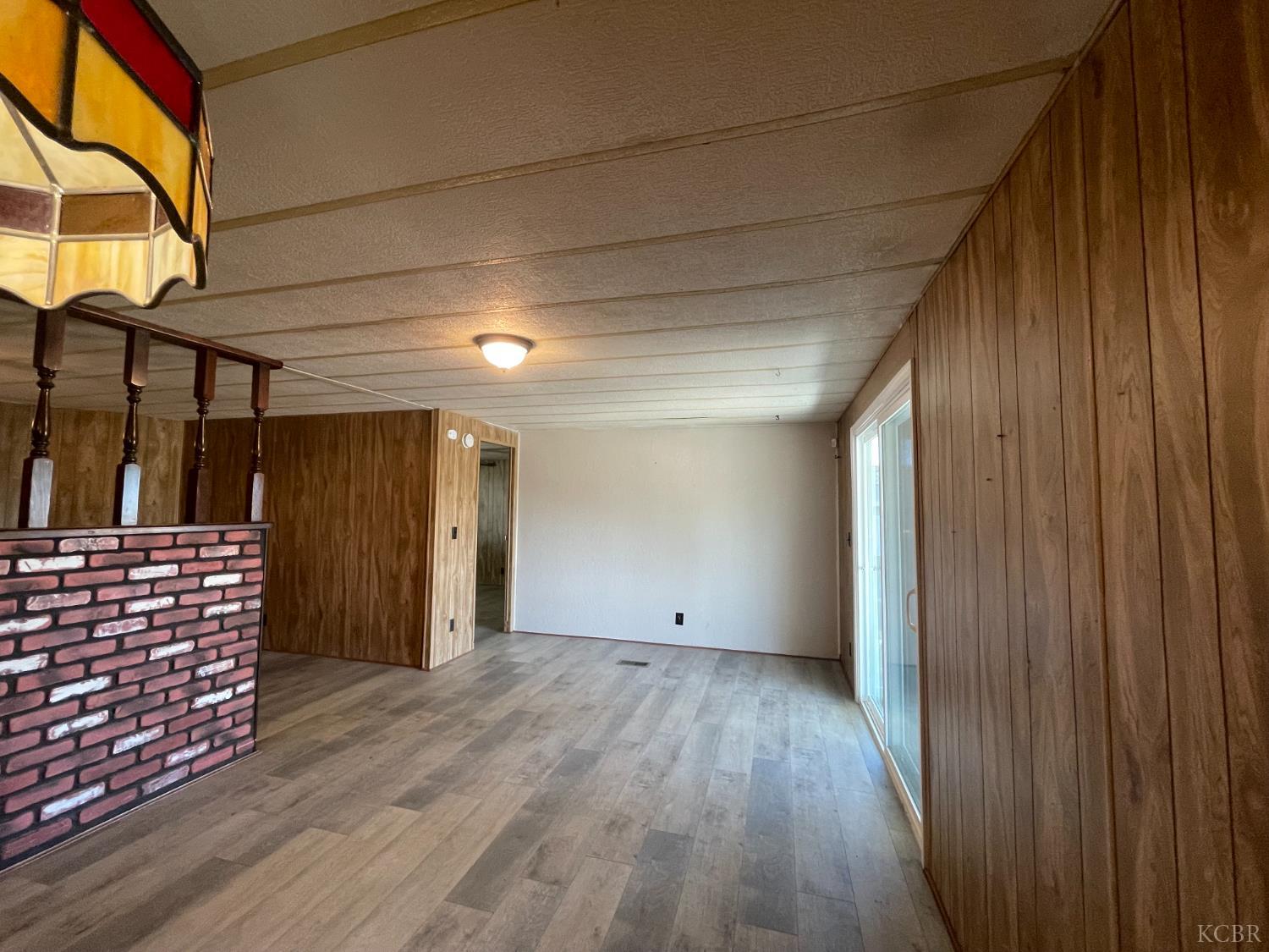 13941 9th Ave, Hanford, CA 93230