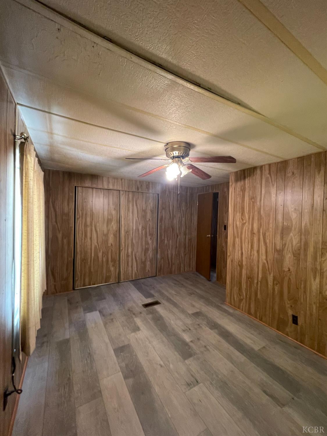 13941 9th Ave, Hanford, CA 93230