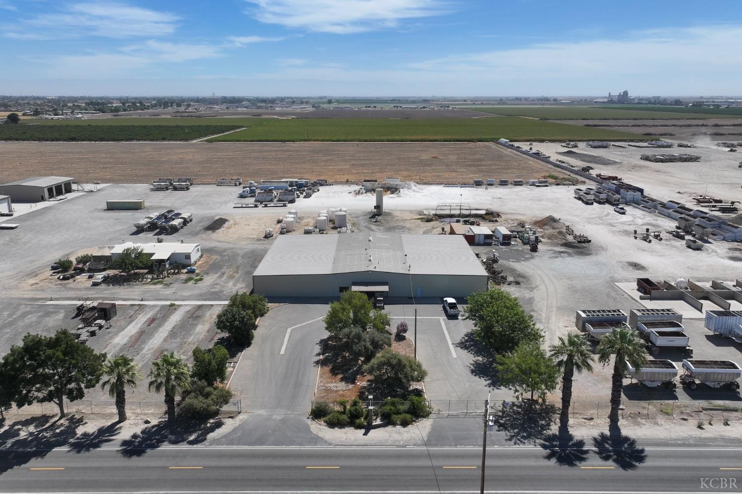 12319 12th Ave, Hanford, CA 93230