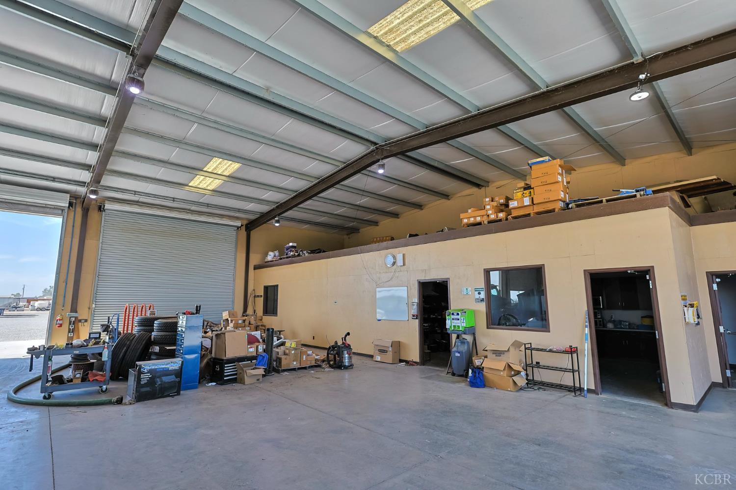 12319 12th Ave, Hanford, CA 93230