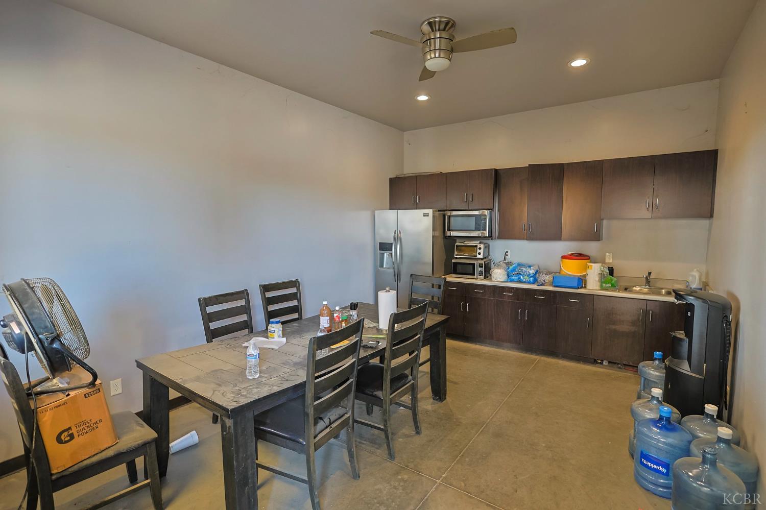 12319 12th Ave, Hanford, CA 93230