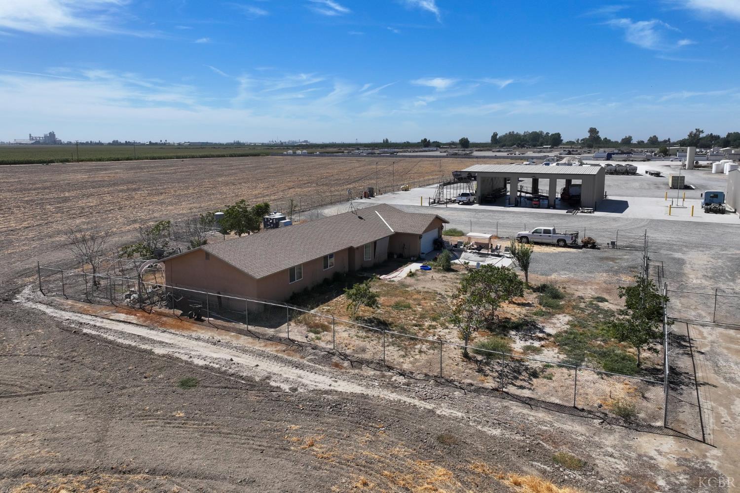 12319 12th Ave, Hanford, CA 93230