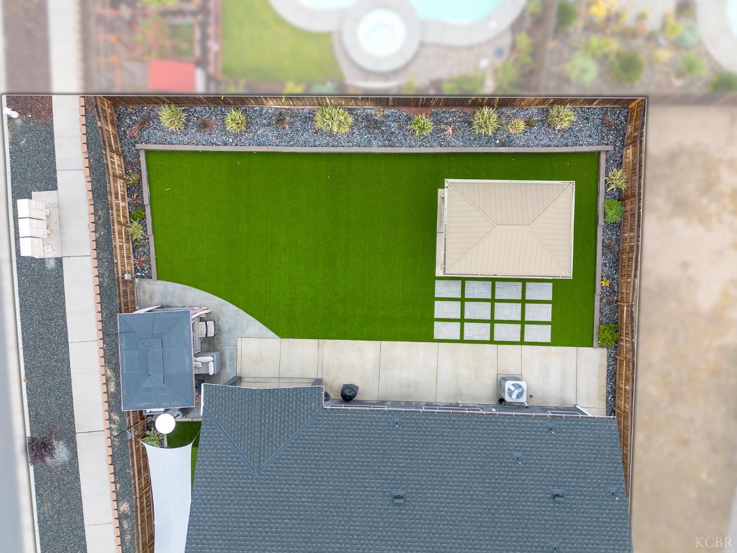 2476 W Bristol Ln, Hanford, CA 93230