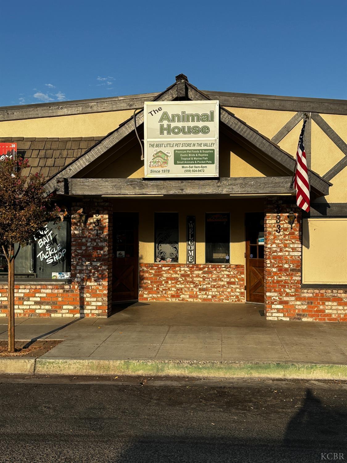 325 Fox St, Lemoore, CA 93245