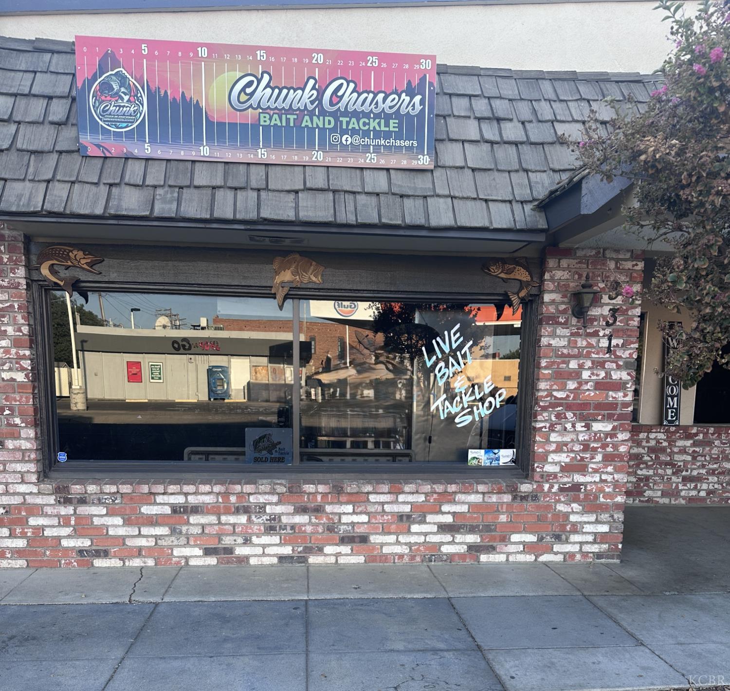 325 Fox St, Lemoore, CA 93245