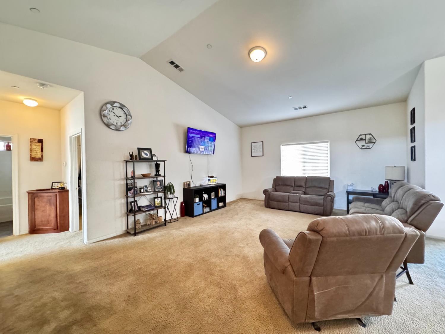 30912 Tadpole, Visalia, CA 93291