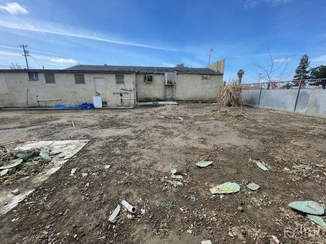 17059 Myrtle Ave, Huron, CA 93234