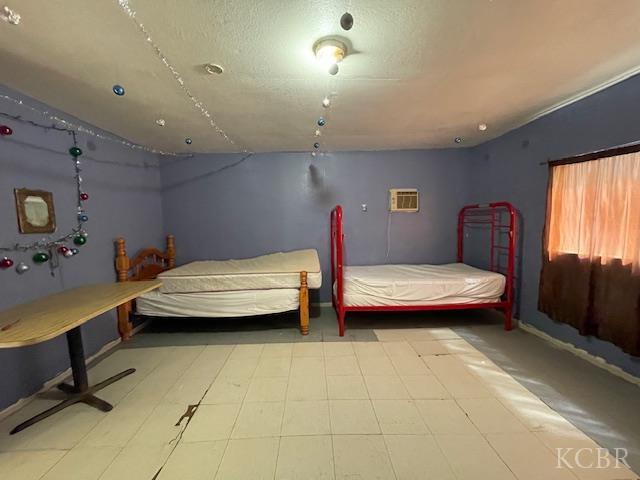 17059 Myrtle Ave, Huron, CA 93234