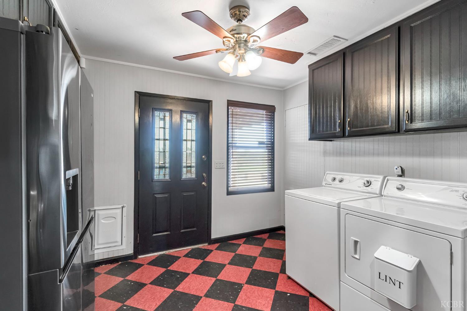 5775 N 11th Ave, Hanford, CA 93230