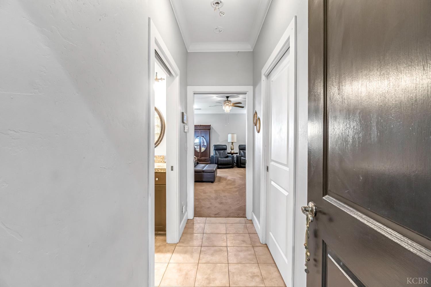 5775 N 11th Ave, Hanford, CA 93230