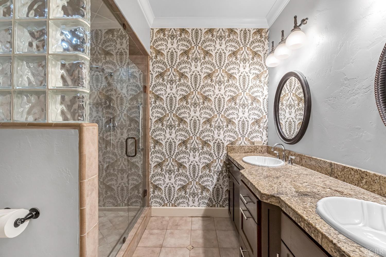 5775 N 11th Ave, Hanford, CA 93230