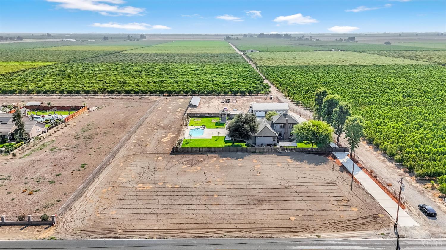5775 N 11th Ave, Hanford, CA 93230