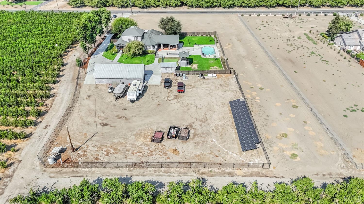 5775 N 11th Ave, Hanford, CA 93230
