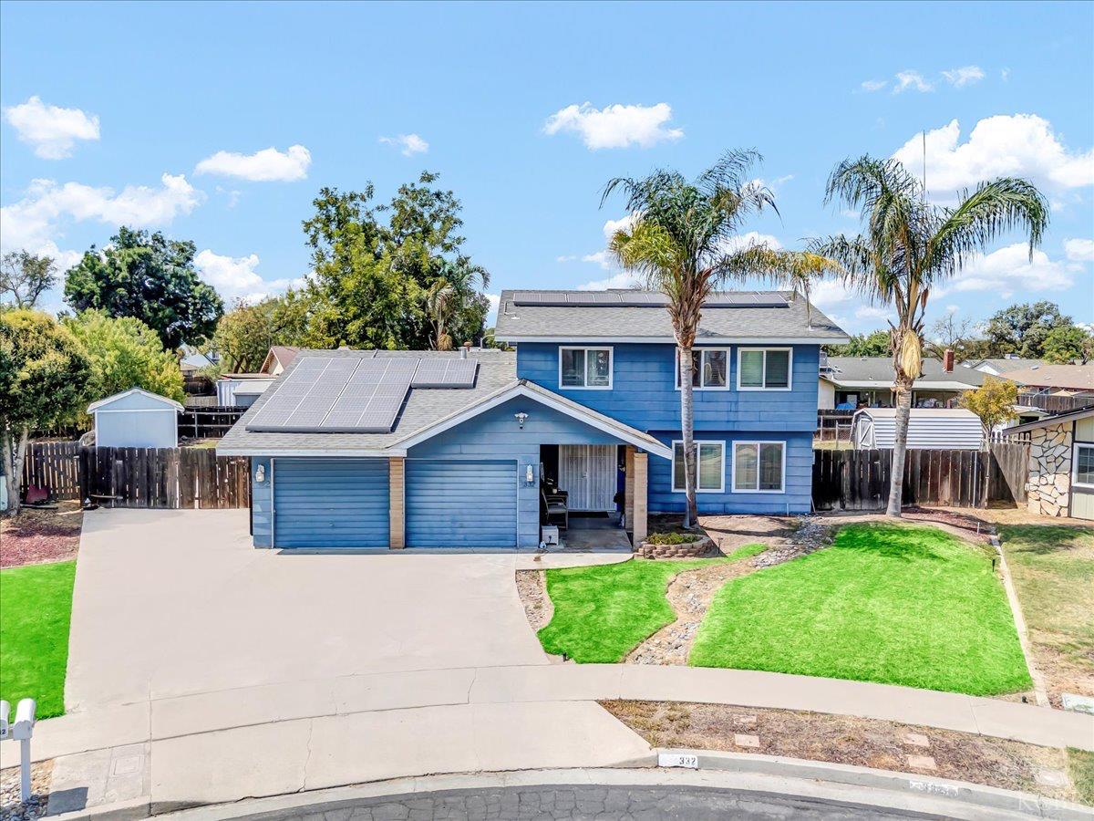 332 E Ash Ave, Hanford, CA 93230